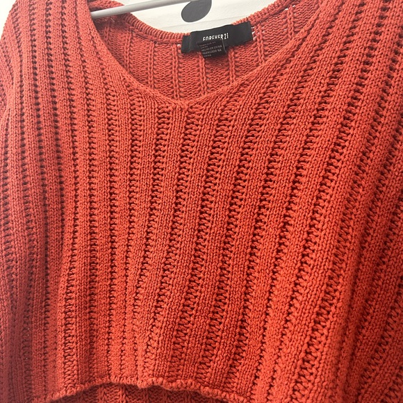 MEDIUM FOREVER 21 ORANGE KNIT LONG SLEEVE CROP TOP - Picture 3 of 7